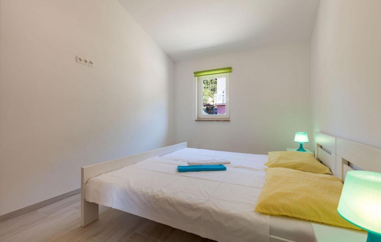 Apartments With A Parking Space Stanici, Omis - 17894 Zimmer foto